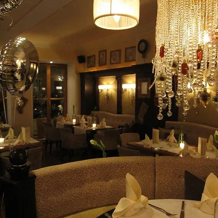 Meiser Altstadt 4*
