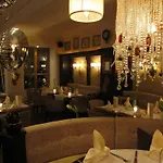 Meiser Altstadt Hotel 4*