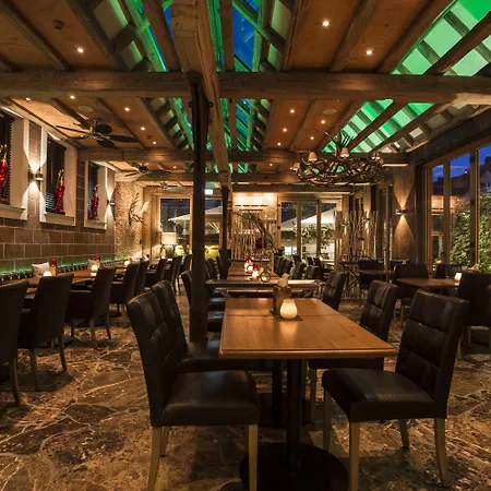 Hotel Meiser Altstadt 4*