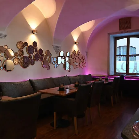 Отель Meiser Altstadt Динкельсбюль